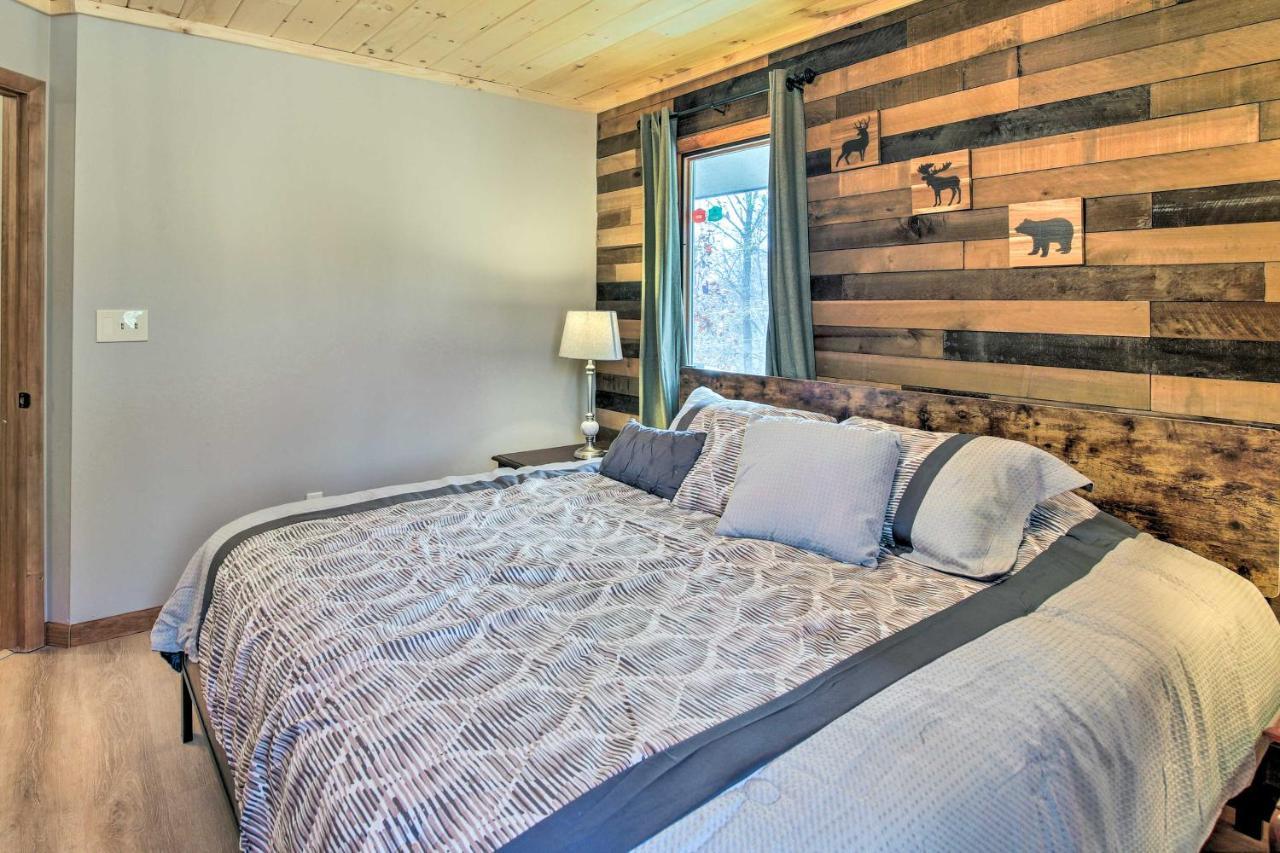 Gatlinburg Mountain Cabin With Hot Tub, Deck And Games Exteriör bild