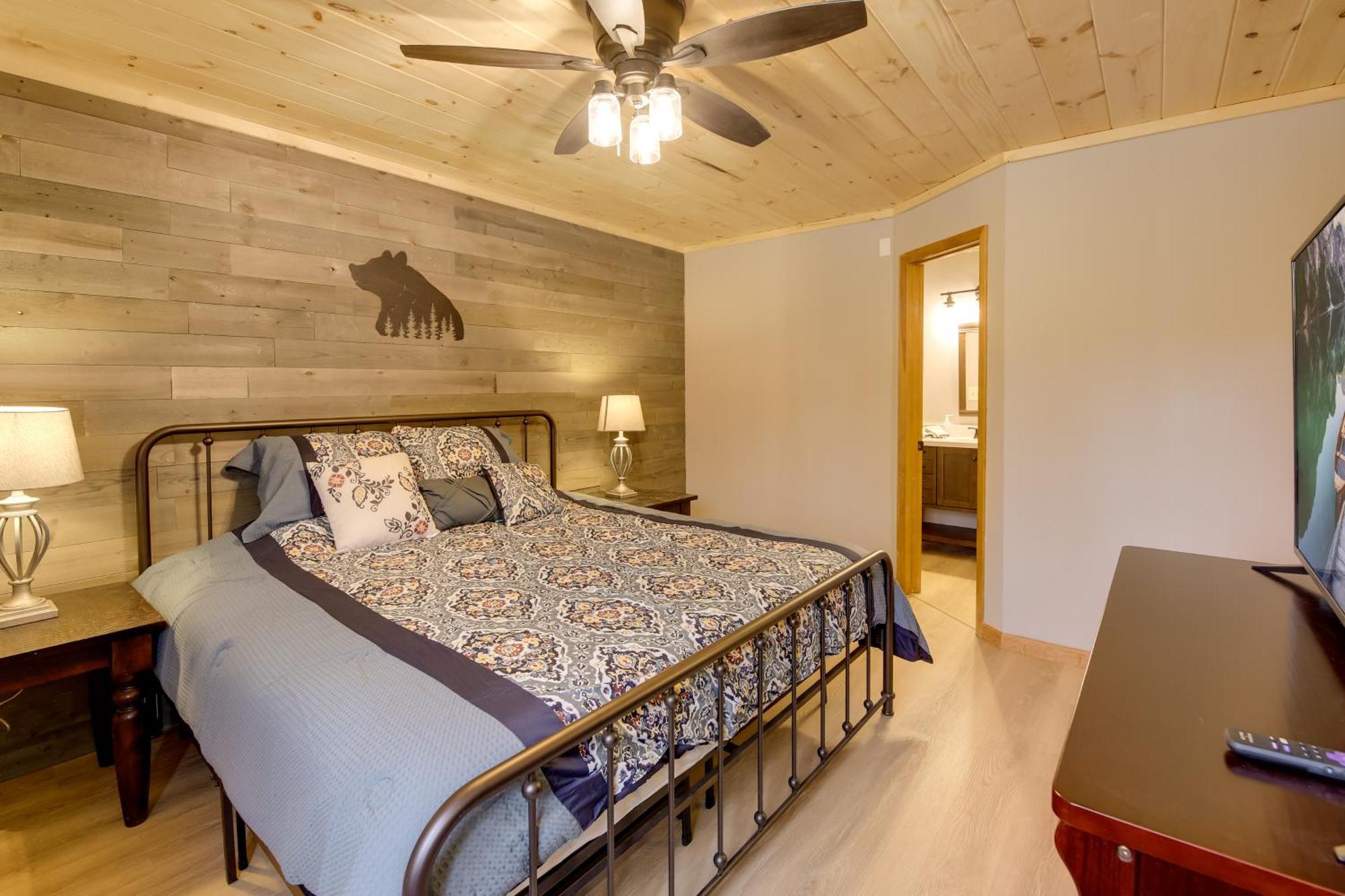 Gatlinburg Mountain Cabin With Hot Tub, Deck And Games Exteriör bild