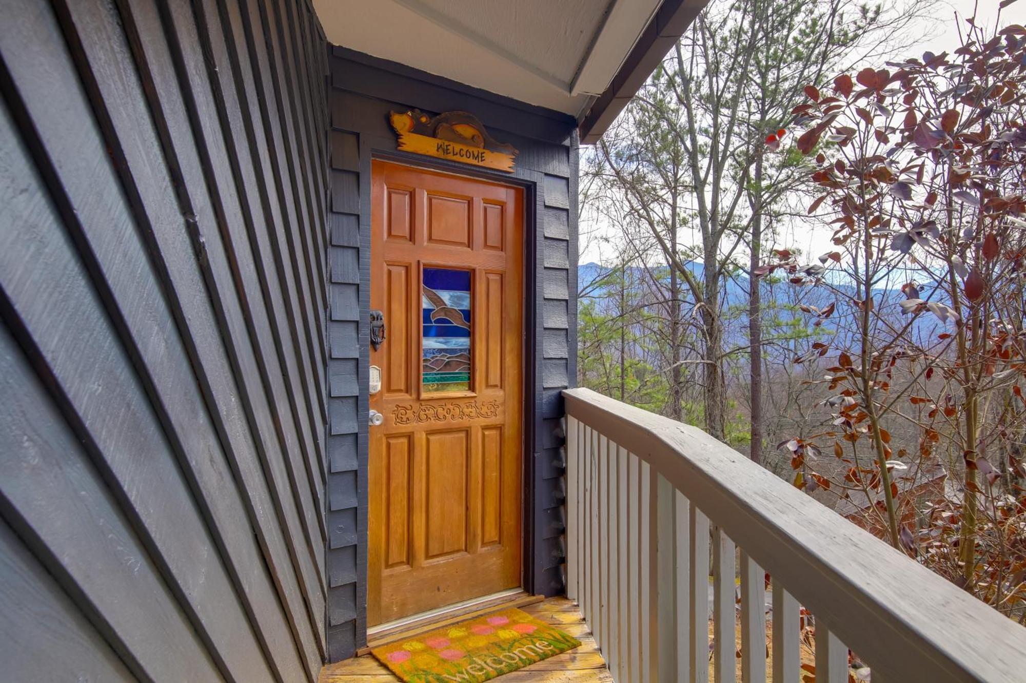 Gatlinburg Mountain Cabin With Hot Tub, Deck And Games Exteriör bild
